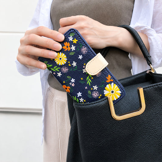 【梅澤商店】 100機種以上対応 ヌメ革 花刺繍 花柄 フラワー ハンドあり スマホケース 手帳型ケース ケース カバー